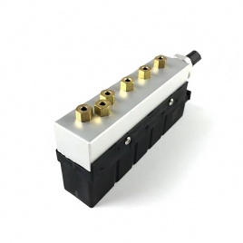 Блок клапанов пневмоподвески для Mercedes-Benz S-class W220