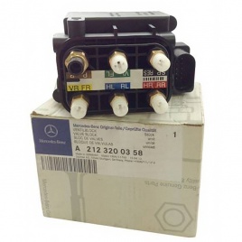 Блок клапанов пневмоподвески Mercedes-Benz GLS-class X166